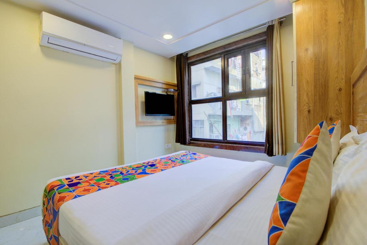 Hotel Kaushal Palace New Delhi Eksteriør bilde
